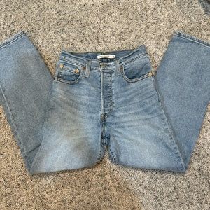 Levi’s ribcage straight ankle jeans